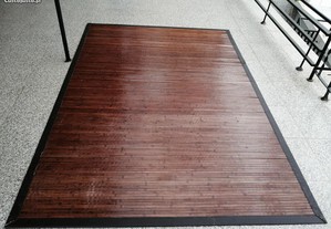 Tapete ou carpete em bambu