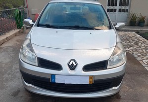 Renault Clio V1