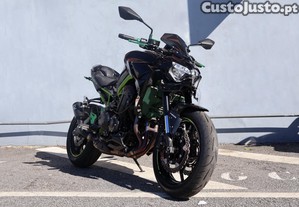 Kawasaki Z900 - 23