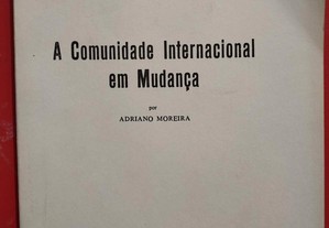 Adriano Moreira 1982 Comunidade Internacional em M