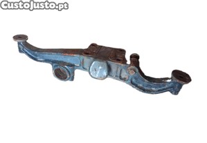 Suporte dos Foles Pneumáticos Drt. Man TGL;TGX Atego A0014467521