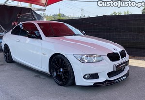 BMW 320 320 Coupe - 12