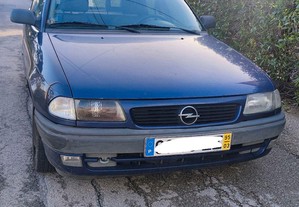 Opel Astra 1.4cc