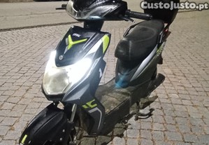 Scooter eltrica 2023
