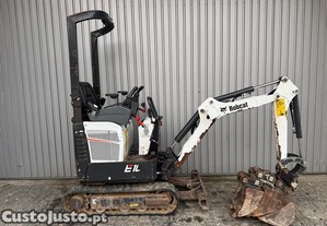 BOBCAT E10Z Mini escavadora girat�ria 1.176kg / 1.1Ton Ano 2022 / Horas 1000