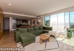 Apartamento T3 em São Sebastião