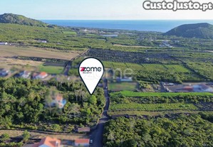 Terreno Com Viabilidade De Construção Com 968M2...