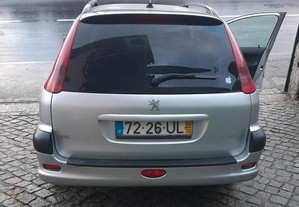 Peugeot 206 (2 8Hx )