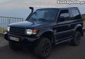 Mitsubishi Pajero GLS 2.5 TD - 91