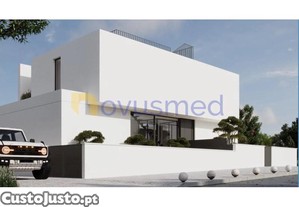 Moradia Marina De Albufeira Com 3 Quartos E...