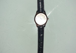 Relógio com bracelete nova, nunca usada