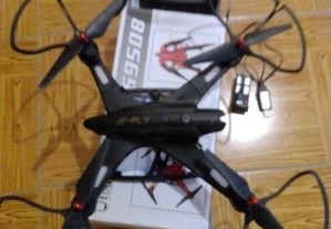 Drone com 4 helices