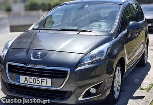 Peugeot 5008 HDI 150 Allure - 14