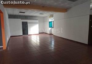 Estabelecimento Comercial Em Bom Estado...