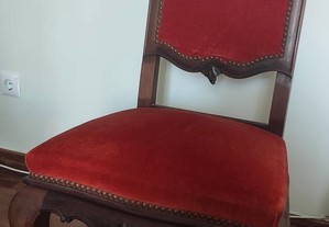 Cadeira antiga