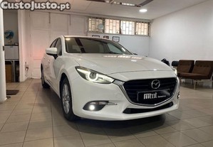Mazda 3 HB 1.5 Gasolina Evolve HS Navi - 18
