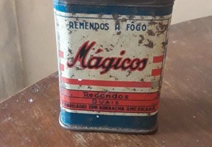 Lata Remendos a fogo Mágicos Vintage Rara