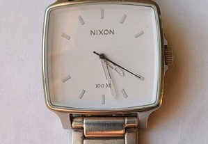 Relógio Nixon "The Cruiser" Silver/White