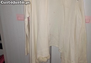 Cardigan de Malha com Pompons   Estilo Cascata