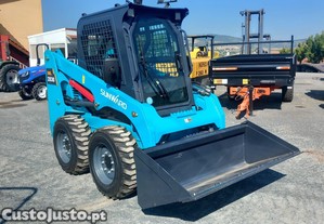 Mini Pá Carregadora Sunward SWL 2830 (NOVA)