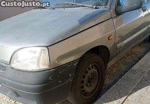 Renault Clio 3 - 97