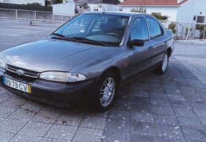 Ford Mondeo 1.8 TD