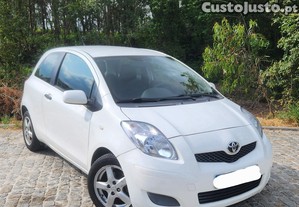 Toyota Yaris D4D cx6 5lug 2009 nacional