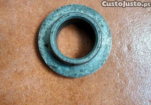 Casquilho do cepo da cremalheira Famel