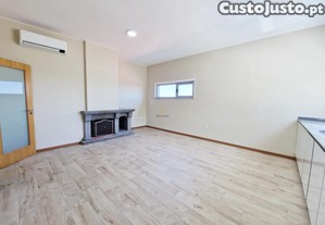 Apartamento T2 Em Cavernes,Viseu