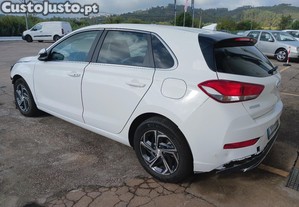 Hyundai i30 1.0 T-GDi - SALVADO - 24