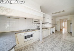 Prdio Vila Viosa