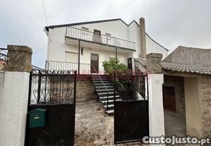 Moradia T3 Com Logradouro E Quintal