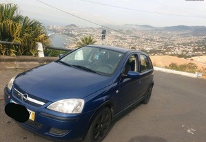 Carro na Ilha da Madeira para Fretar Férias Rent a Car Holidays