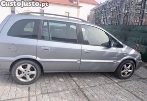 Opel Zafira 2000 - 04