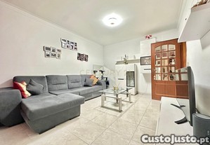 Apartamento T1 em Sintra com Elevador e Boa Localiza��o