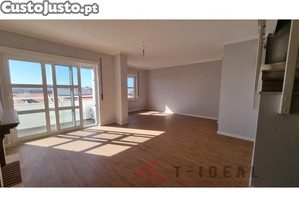 Apartamento Duplex T3 No Baleal Com Vista Mar