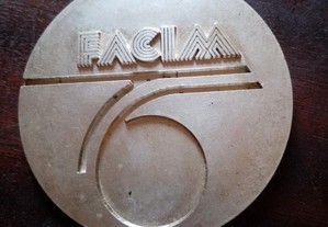 Medalha FACIM 76