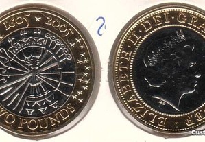 Grã-Bretanha - 2 Pounds 2005 - soberba bimetálica