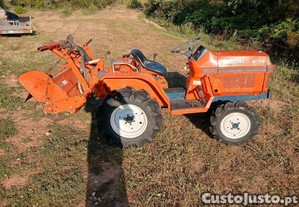Mini trator kubota