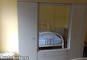 Quarto Para Estudantes
