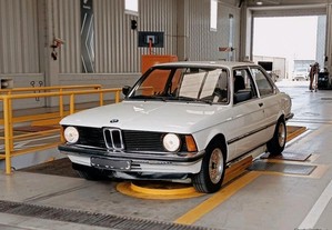 BMW 316 (Nacional/90 mil kms)