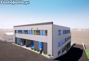 Prdio para recuperar com 24 suites em Matosinhos