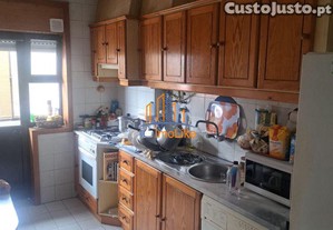 Apartamento T3 à venda em Póvoa de Varzim, Beiriz e Argivai, €260.000