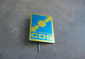 Pin/alfinete do CDS, finais anos 70