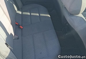 Audi A4 1.6/gpl - 96
