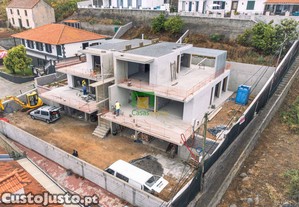 Moradia T3 à venda em São Gonçalo, €550.000