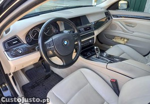 BMW 520 Luxury - 11