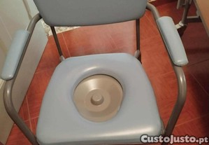 Cadeira Sanitria