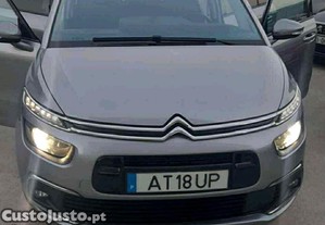 Citron C4 Grand Picasso 1.5HDI 130 - 19