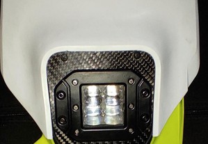 Mica / Porta farol Enduro de LED's